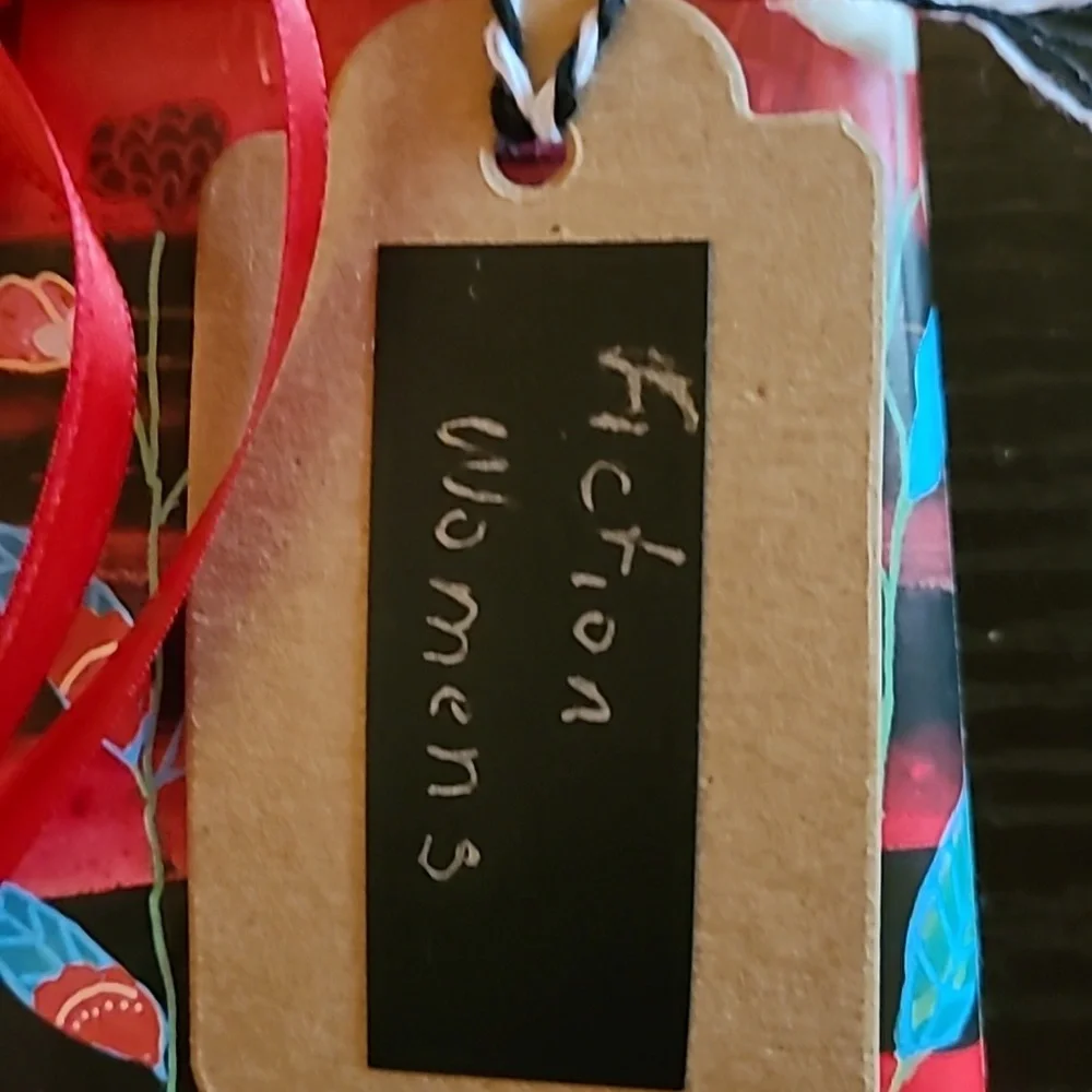 Gift Blind Fiction book - Picture 4 of 6